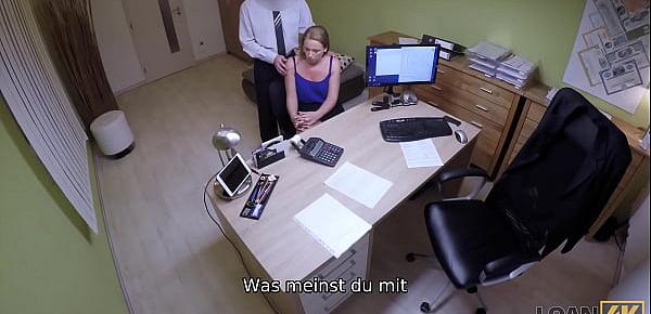 LOAN4K. Die arme Studentin weiß, wie sie mit all ihren Geldproblemen umgeht